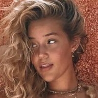 Olivia Ponton Meztelen