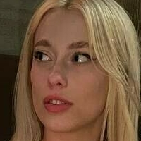 ovelymila_official Meztelen
