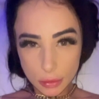 Paula Steil Meztelen