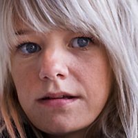 Pernille Vallentin Meztelen