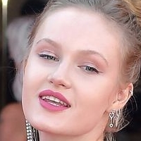 Polina Pushkareva Meztelen