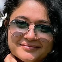 Poonam Bajwa Meztelen