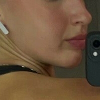 Poppy Connor Meztelen