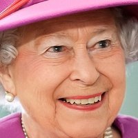 Queen Elisabeth Meztelen