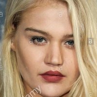 Rebecca Szulc Meztelen