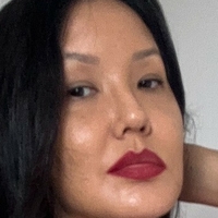 renathashen Meztelen