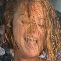 Robyn Allan Meztelen