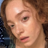 Rowan Robinson Meztelen