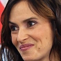 Ruth Marshall Meztelen