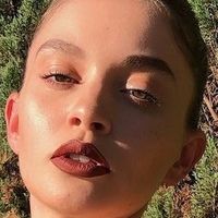 Sabrina Claudio Meztelen