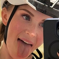 sabrinafischer Meztelen