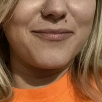 Sage Meztelen