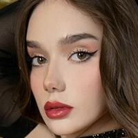 seltinofficial Meztelen