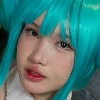 Sera Komori Meztelen