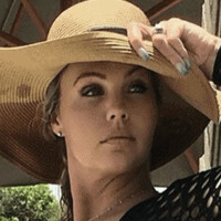 Shayna Wayne Meztelen