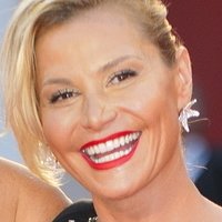 Simona Ventura Meztelen