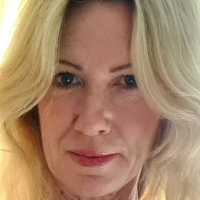 Sizzling Scorpio Siren Meztelen