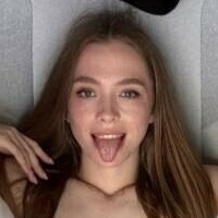 sofieminou Meztelen