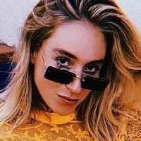 Sonia Lyson Meztelen