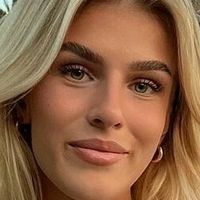 Sophie.schnr Meztelen
