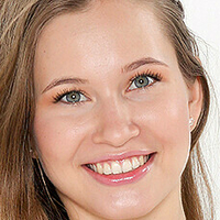 Stella Starr Meztelen