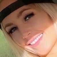 Tasha Rai Meztelen