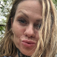 tattedraiderette Meztelen