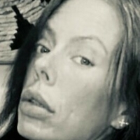 trashley_anonymous Meztelen