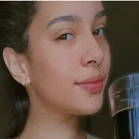 Uma_abelinhaa Meztelen