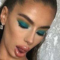 Unaataylor Meztelen