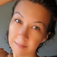 Urbansirenx Meztelen