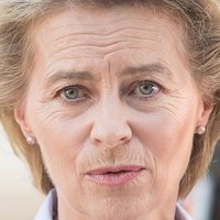 Ursula von der Leyen Meztelen