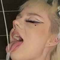 valentinaink Meztelen