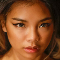 Victoria Eik Meztelen