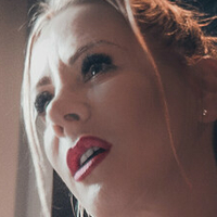 Victoria Nova Meztelen