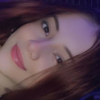 Violet_grande Meztelen
