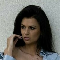 Xenia Inez Meztelen