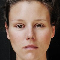 Xenia Tiling Meztelen