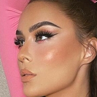 Xhensila Myrtezaj Meztelen