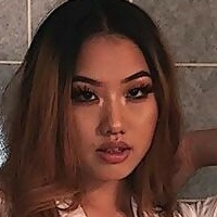 XrLayla Meztelen