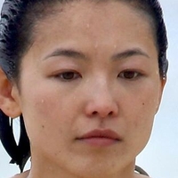 Yan Yan Chan Meztelen