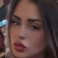 Yasmin Hehn Meztelen