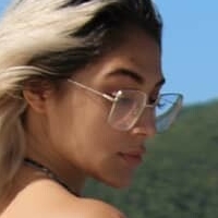 Yessmodel Meztelen