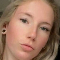 youngluvr Meztelen