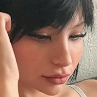 yourluvrgrl Meztelen
