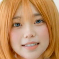 yururina Meztelen