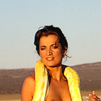 Yvonne Hoffmann Meztelen